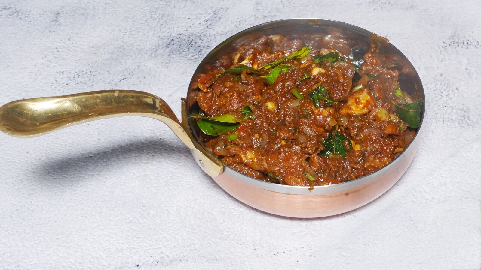 Mutton Cheriyulli Perattu, The Kerala Table
